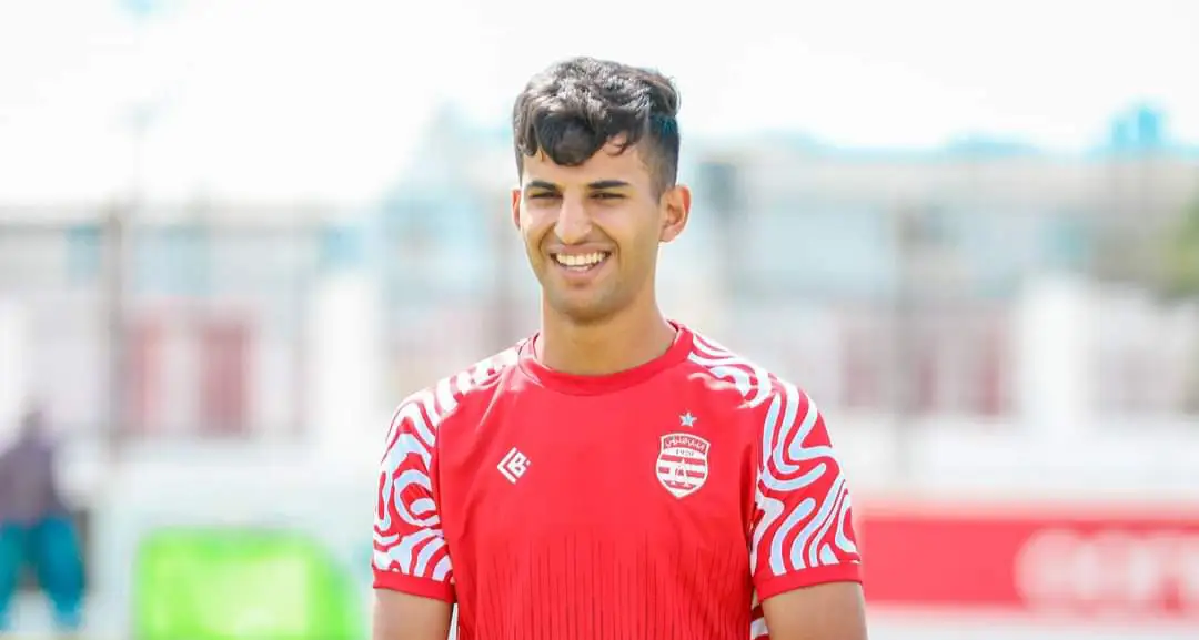 علي يوسف يهدد بفسخ عقده مع النادي الإفريقي بسبب المستحقات المالية!