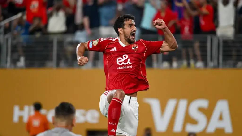 بن رمضان يُبهر العالم: هدف عالمي مع الأهلي المصري في مونديال الأندية