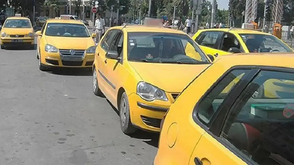 سوّاق التاكسي يقررون الإضراب