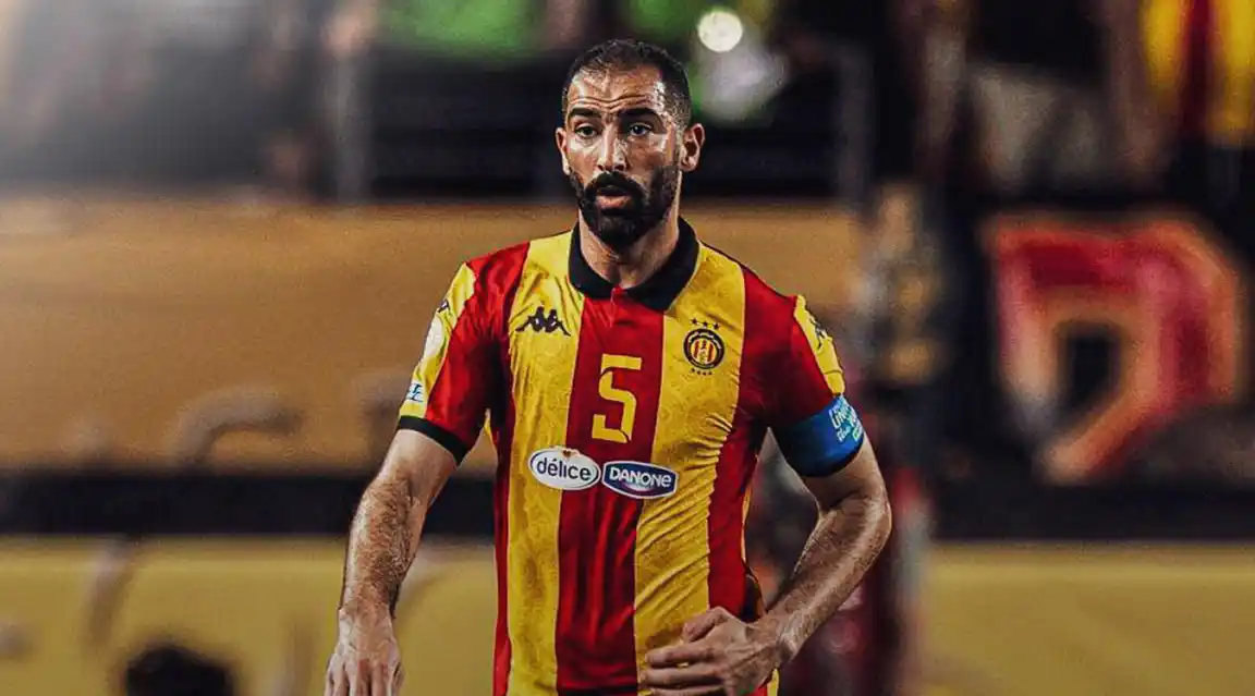 ياسين مرياح يدخل التاريخ : أول لاعب إفريقي يشارك في 9 مسابقات قارية كبرى